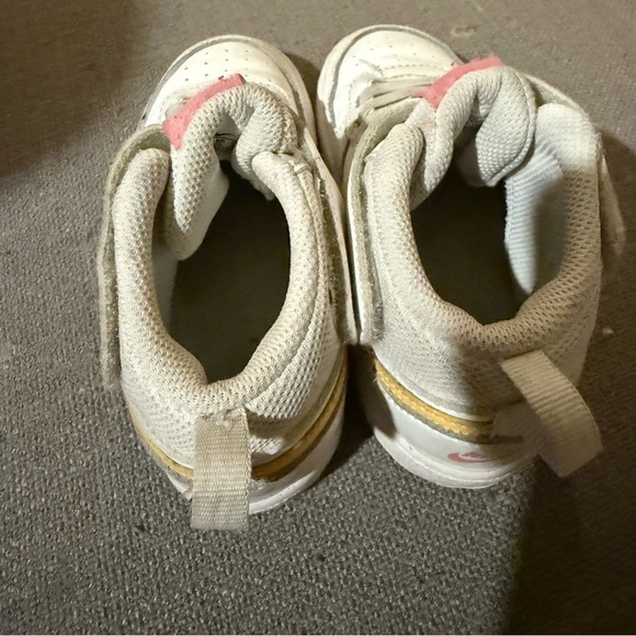 Nike Court Borough Mid 2 Baby/ Toddler Sneakers Size 10C - Picture 6 of 6